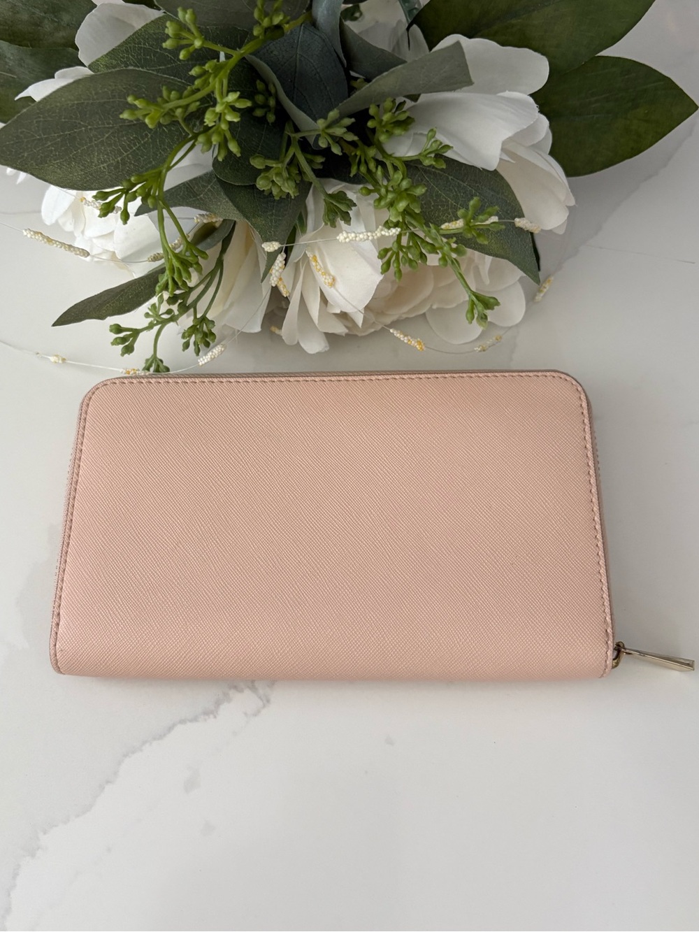 TORY BURCH Saffiano Leather Continental Wallet - Picture 2 of 12